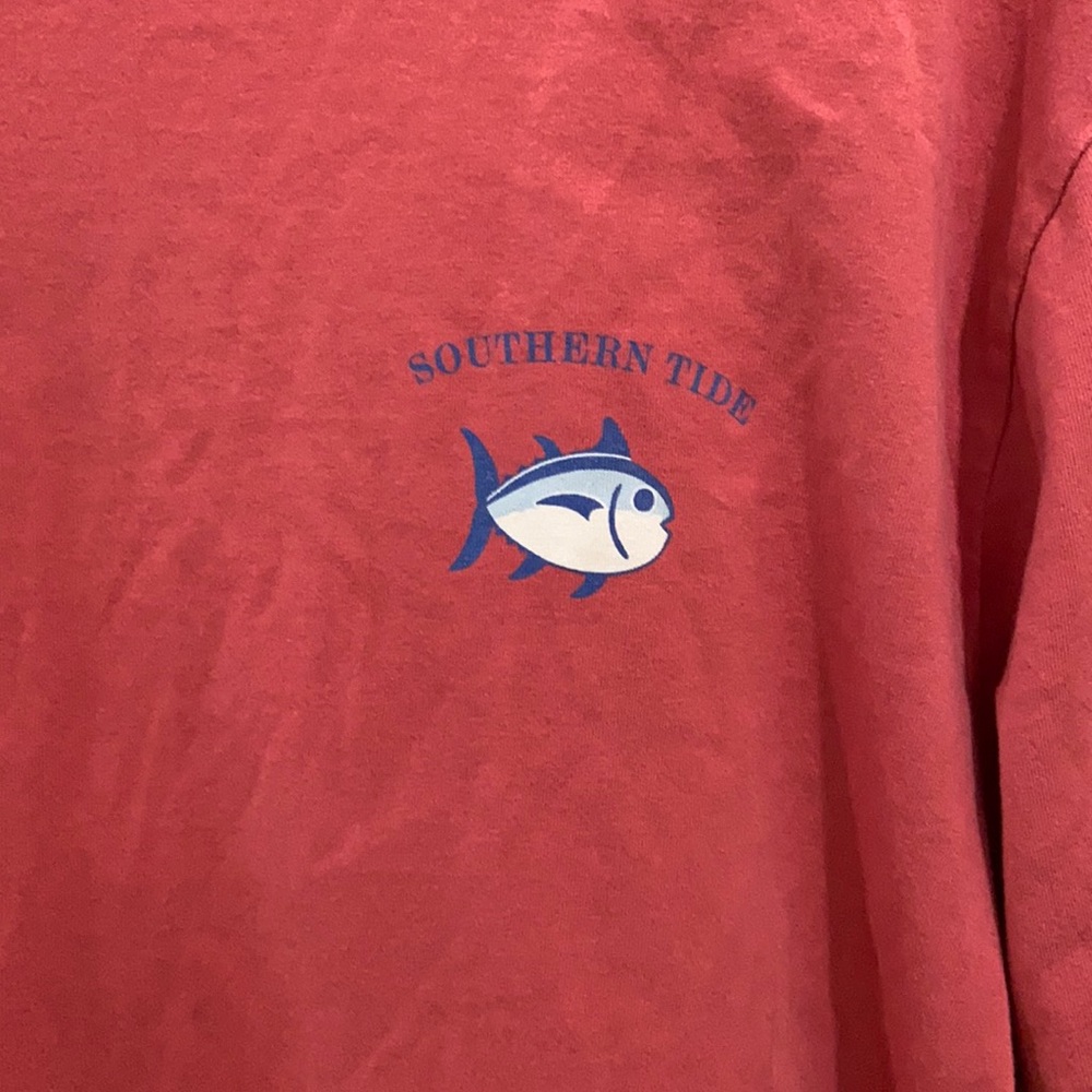 Southern Tide awesome long sleeve cotton tee! In Great condition!!